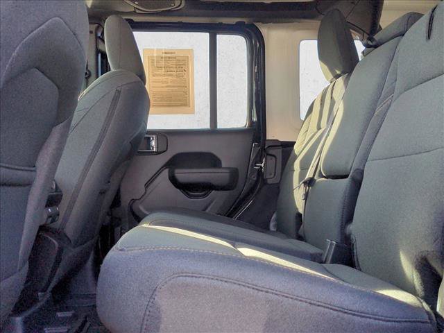 Used 2025 Jeep Wrangler Willys image 16