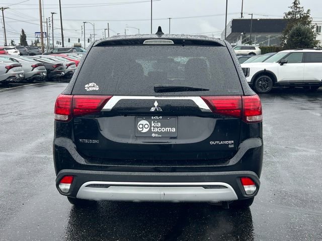 Used 2019 Mitsubishi Outlander AWD image 6