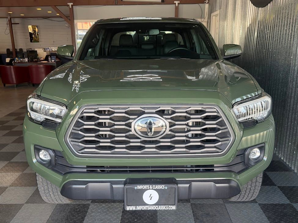 Used 2021 Toyota Tacoma TRD Off-Road w/ TRD Premium Off Road Package AWD/4WD image 5