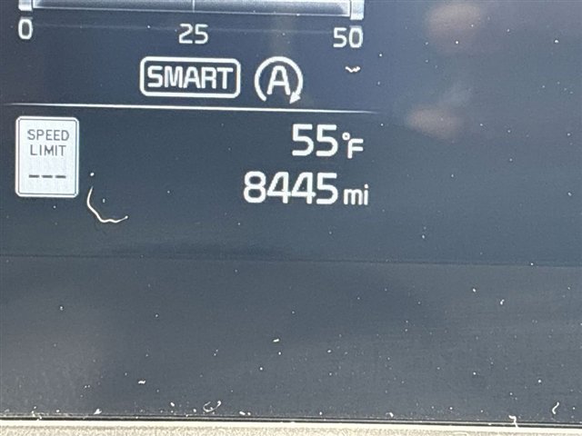 Used 2024 Kia Sportage EX image 12