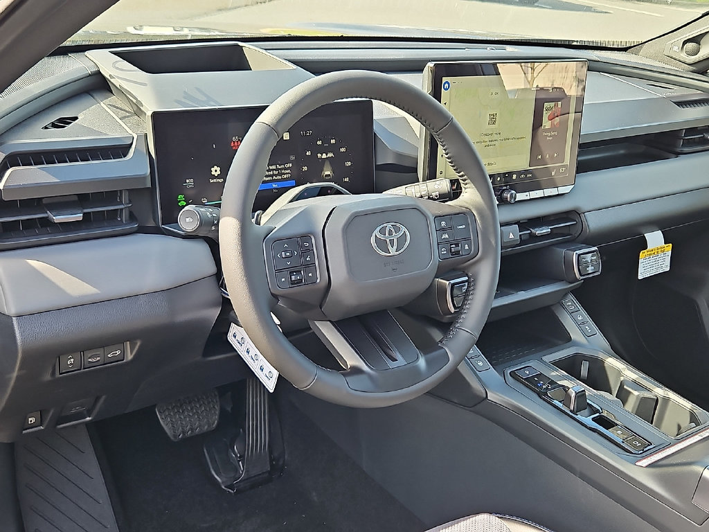 New 2026 Toyota RAV4 XSE w/ Panoramic Sun Roof Package AWD/4WD image 17