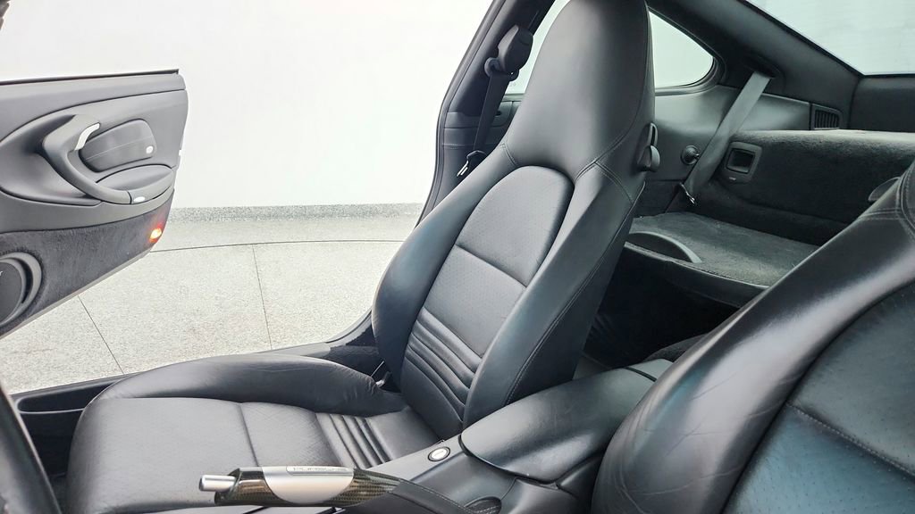 Used 2003 Porsche 911 Turbo image 21