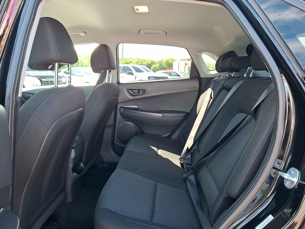 Used 2023 Hyundai Kona SEL AWD/4WD image 10