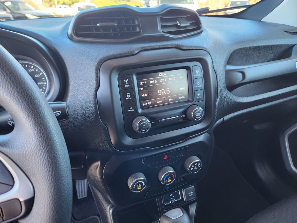 Used 2020 Jeep Renegade Sport w/ Sport Appearance Group FWD image 22
