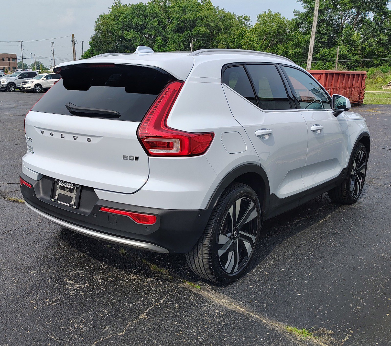 Used 2024 Volvo XC40 B5 Ultimate w/ Protection Package Premier AWD/4WD image 5