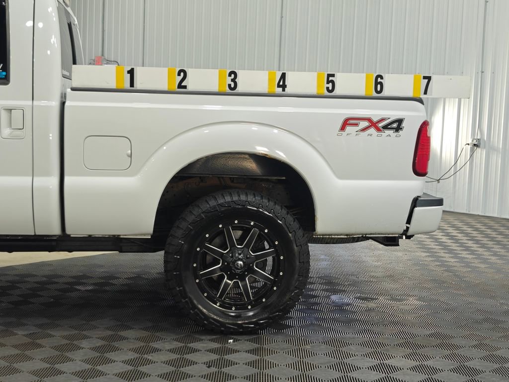 Used 2015 Ford F250 Lariat w/ Chrome Package image 30