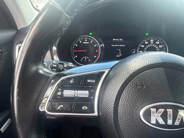 Used 2021 Kia Seltos SX AWD/4WD image 16