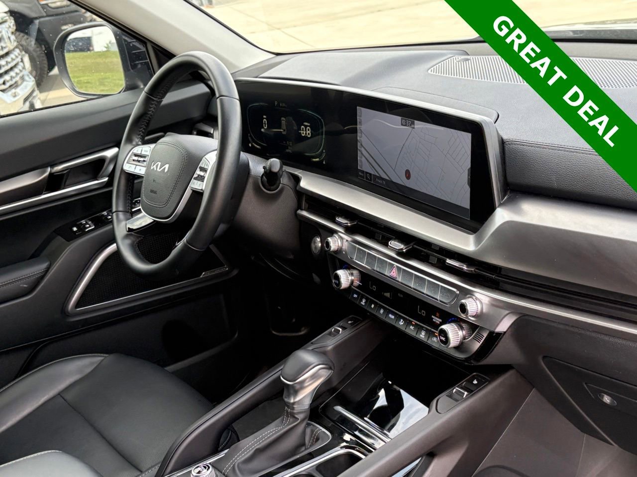Used 2025 Kia Telluride S FWD image 40