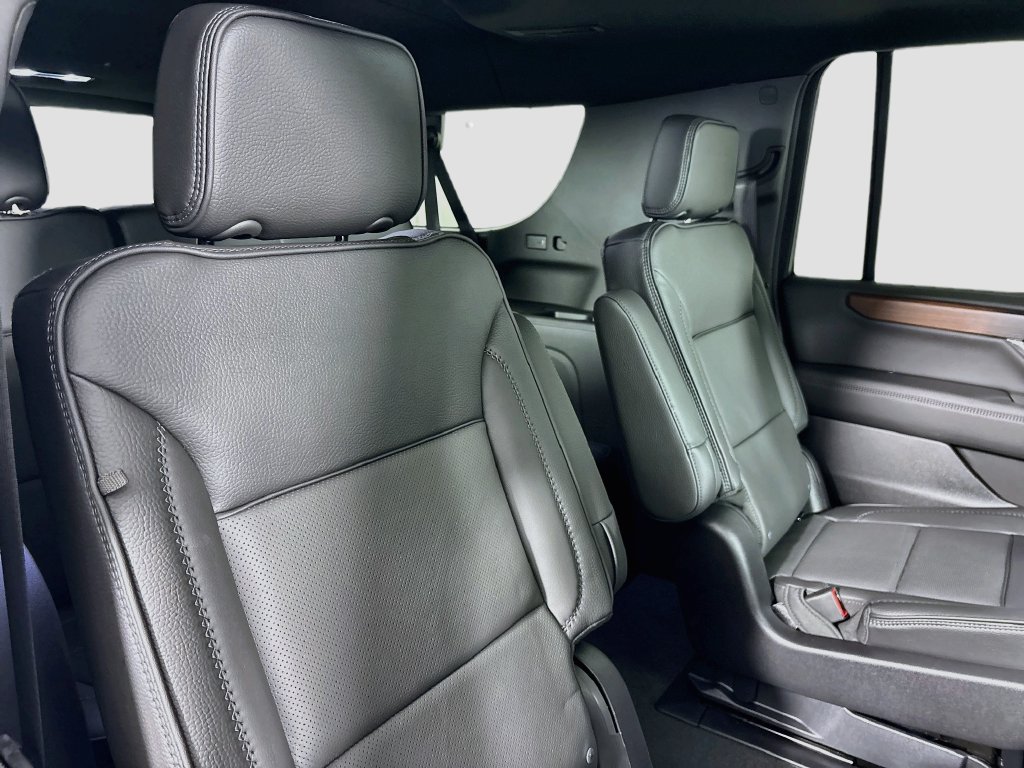 New 2026 GMC Yukon XL Denali w/ Denali Reserve Package AWD/4WD image 30