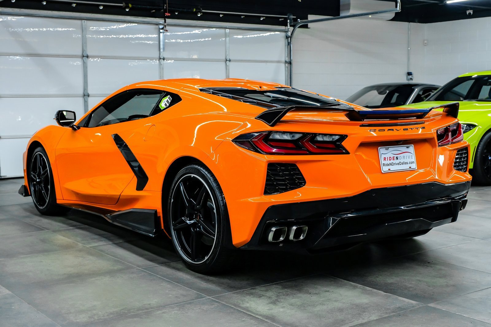 Used 2022 Chevrolet Corvette Stingray Premium Cpe w/ Z51 Performance Package image 16