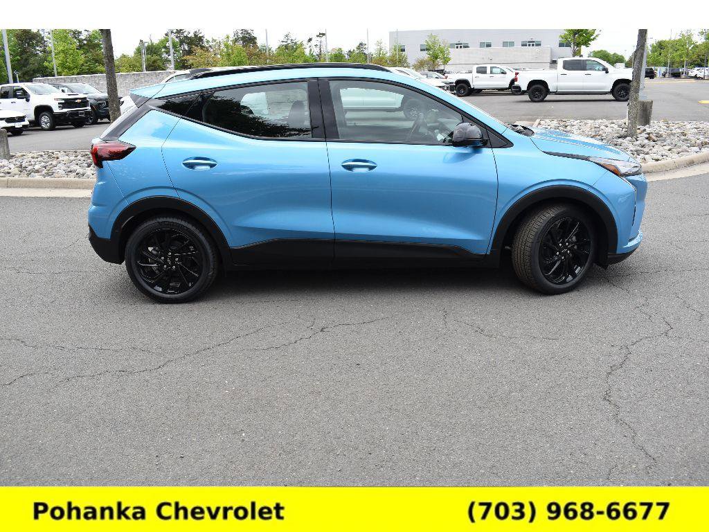 New 2027 Chevrolet Bolt RS FWD image 8