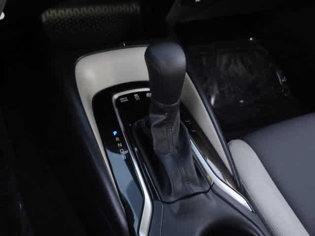Used 2023 Toyota Corolla LE w/ Carpet Mat Package (TMS) image 33