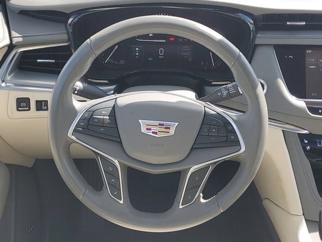 Used 2017 Cadillac XT5 Premium Luxury AWD/4WD image 14