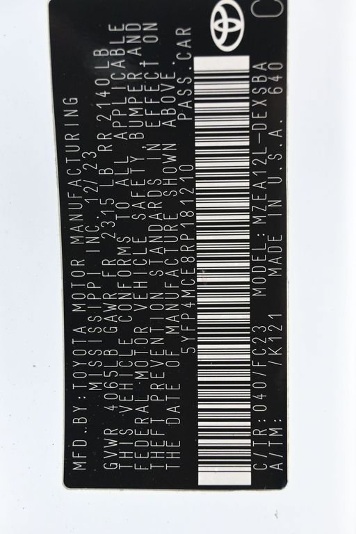 Used 2024 Toyota Corolla SE w/ SE Premium Package FWD image 4