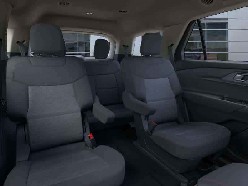 New 2026 Ford Explorer Active RWD image 11
