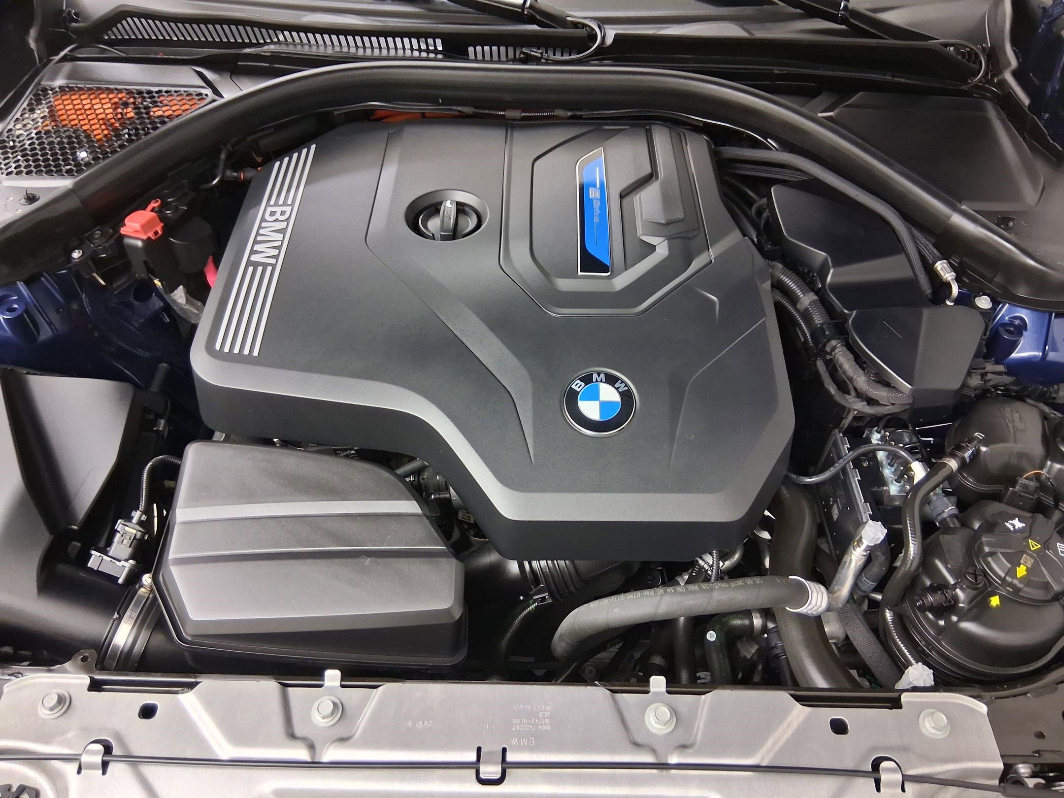Used 2023 BMW 330e w/ Premium Package RWD image 35