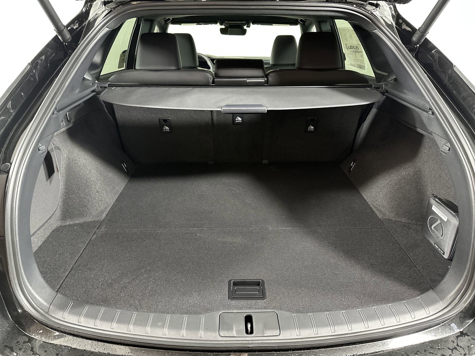 Used 2025 Lexus RX 350h w/ Convenience Package image 30