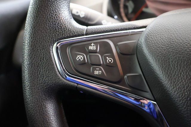 Used 2017 Chevrolet Cruze LT w/ Sun And Sound Package image 18