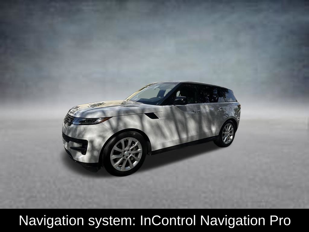 Used 2025 Land Rover Range Rover Sport SE AWD/4WD image 3