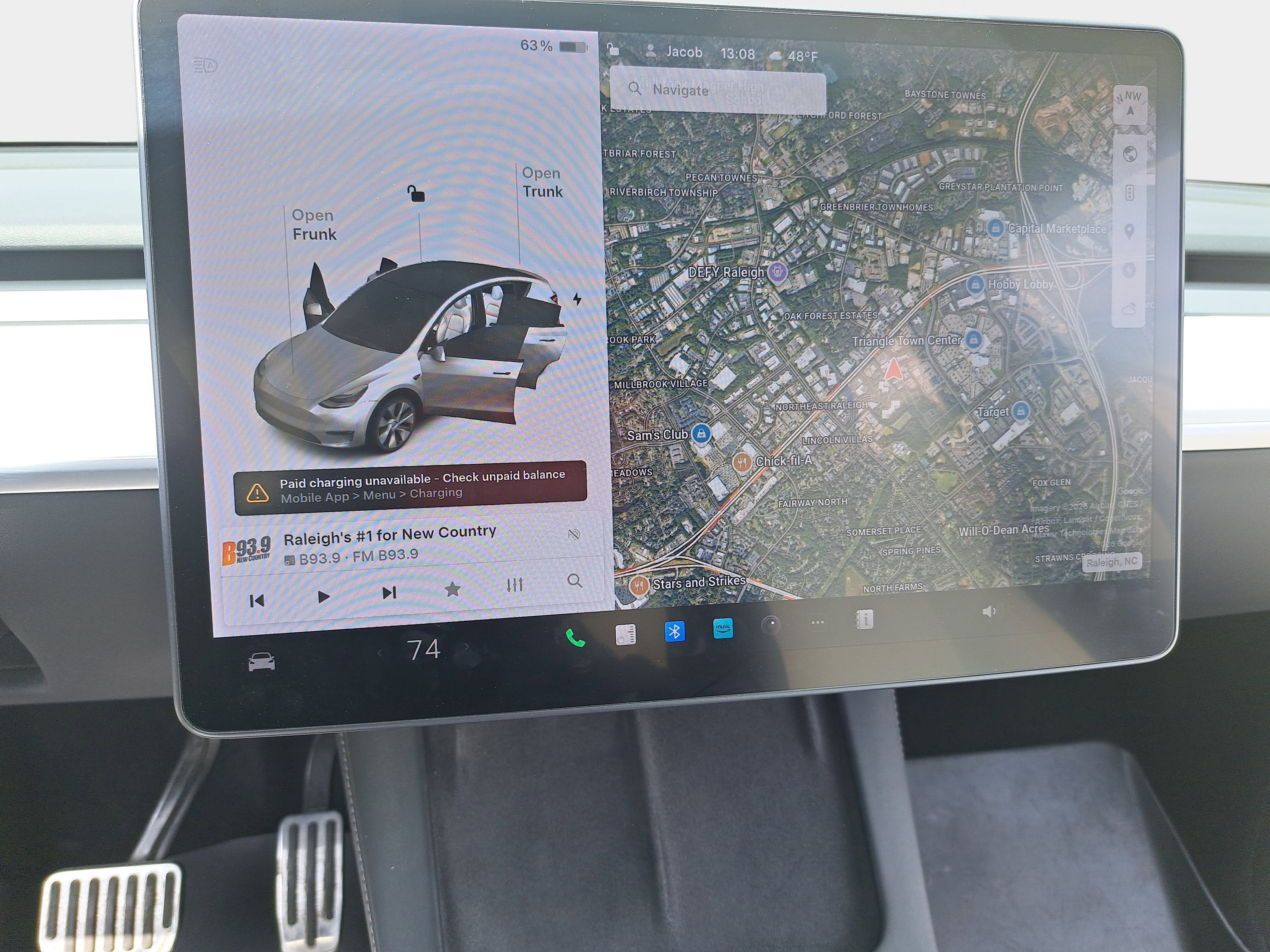 Used 2021 Tesla Model Y Long Range image 18