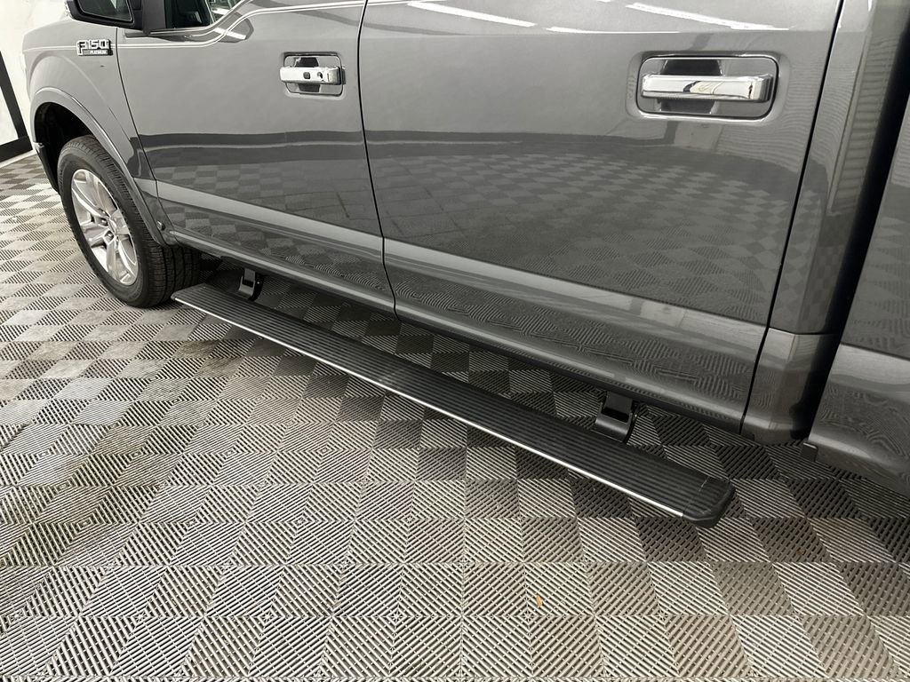 Used 2018 Ford F150 Platinum w/ Equipment Group 701A Luxury AWD/4WD image 23