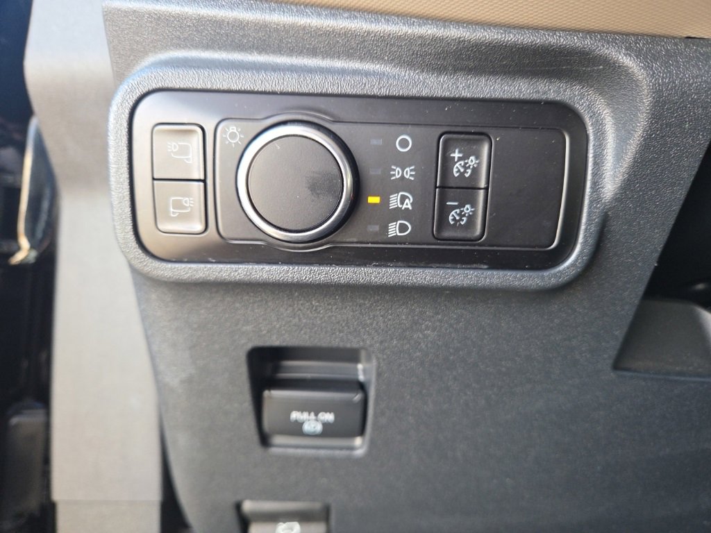 Used 2023 Ford Bronco Wildtrak image 19