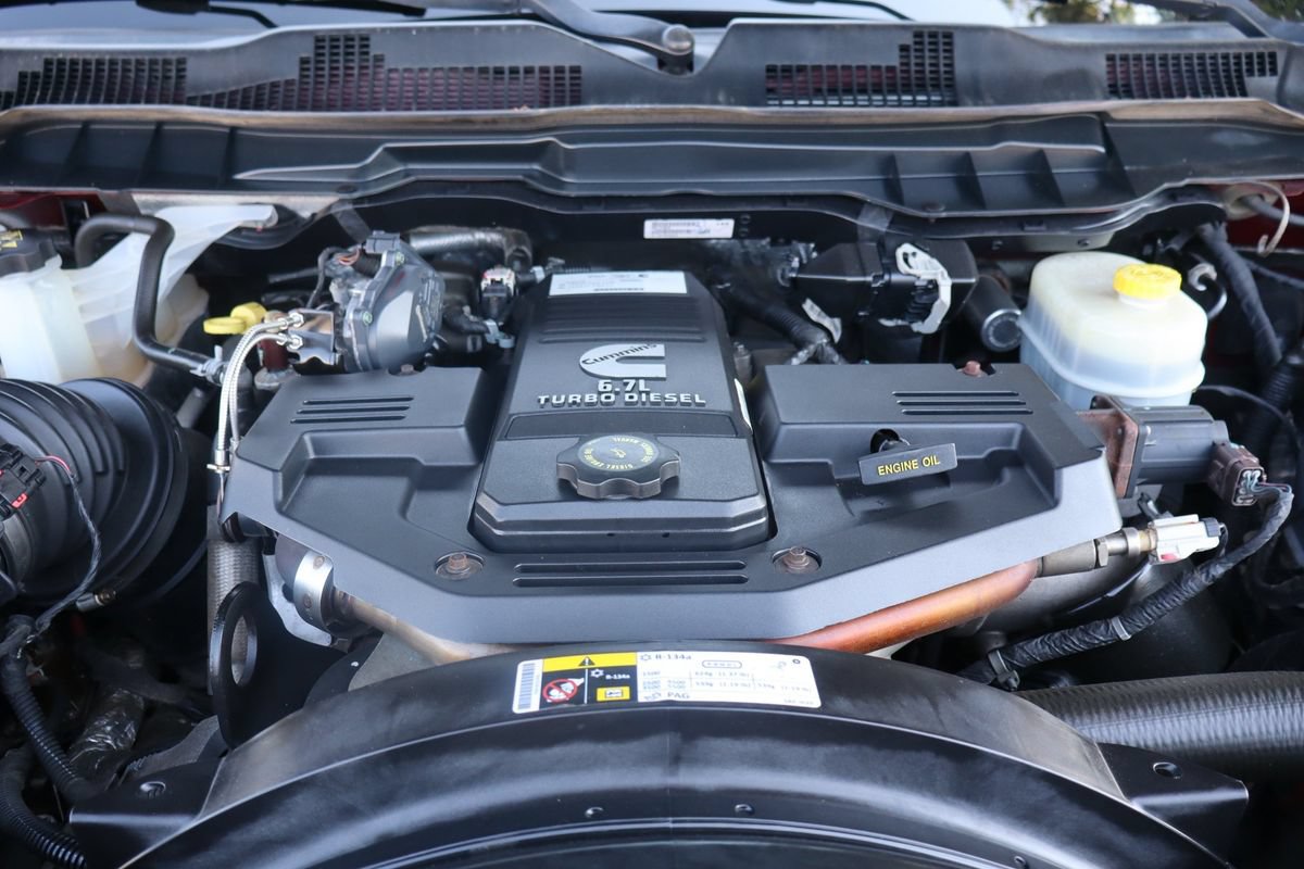 Used 2018 RAM 2500 Tradesman w/ Chrome Appearance Group AWD/4WD image 37