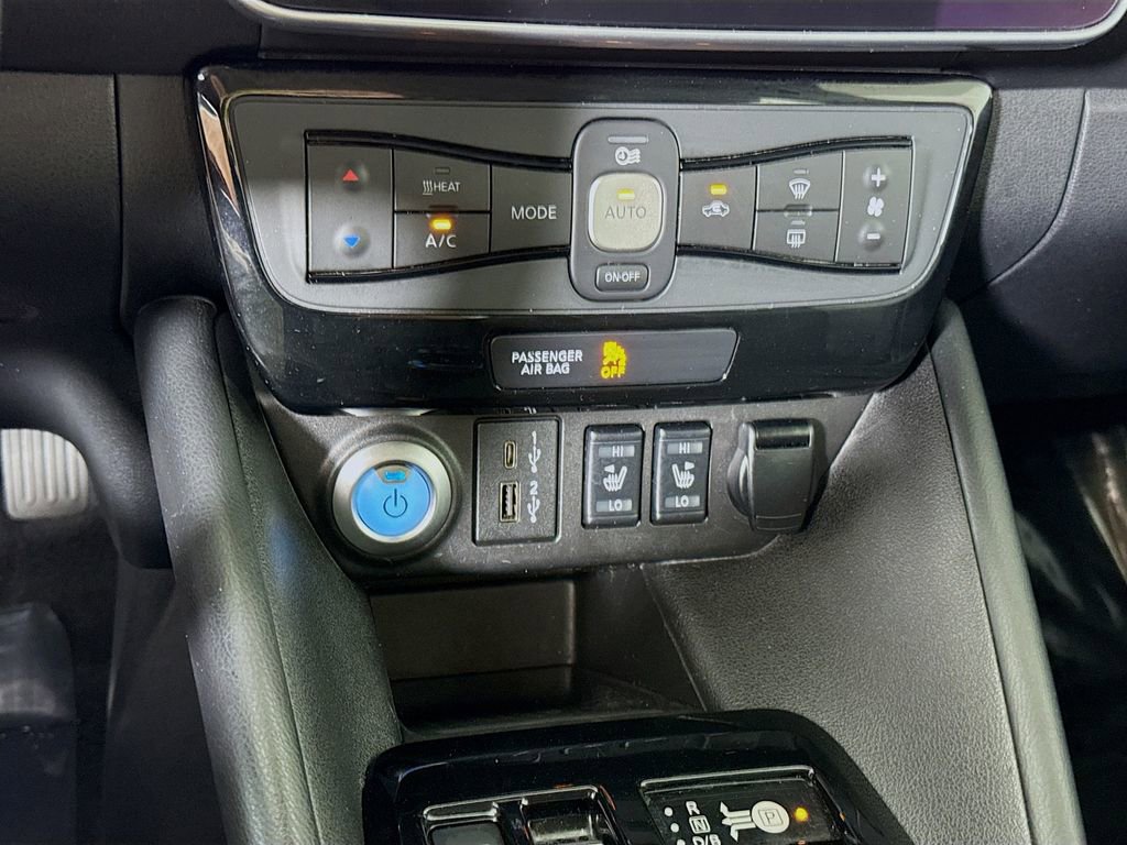 Used 2022 Nissan Leaf SL Plus image 8