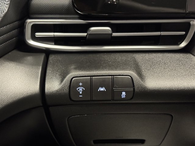 Used 2023 Hyundai Elantra SEL w/ Convenience Package image 25