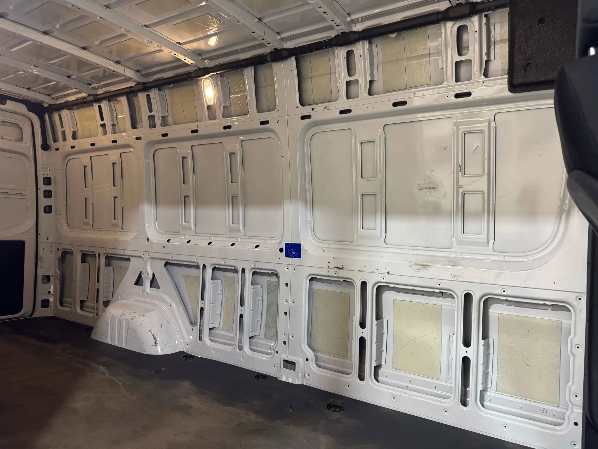 Used 2020 Mercedes-Benz Sprinter 2500 image 19