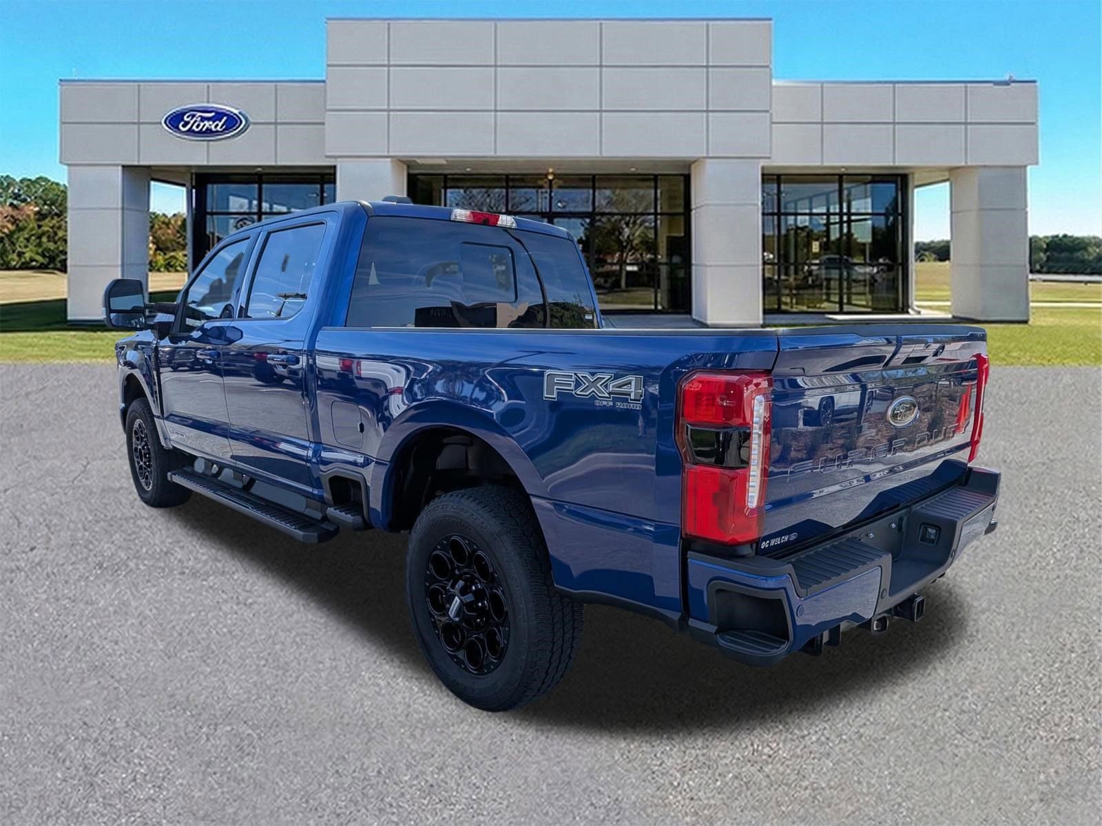Certified 2026 Ford F250 Lariat w/ Black Appearance Package image 3