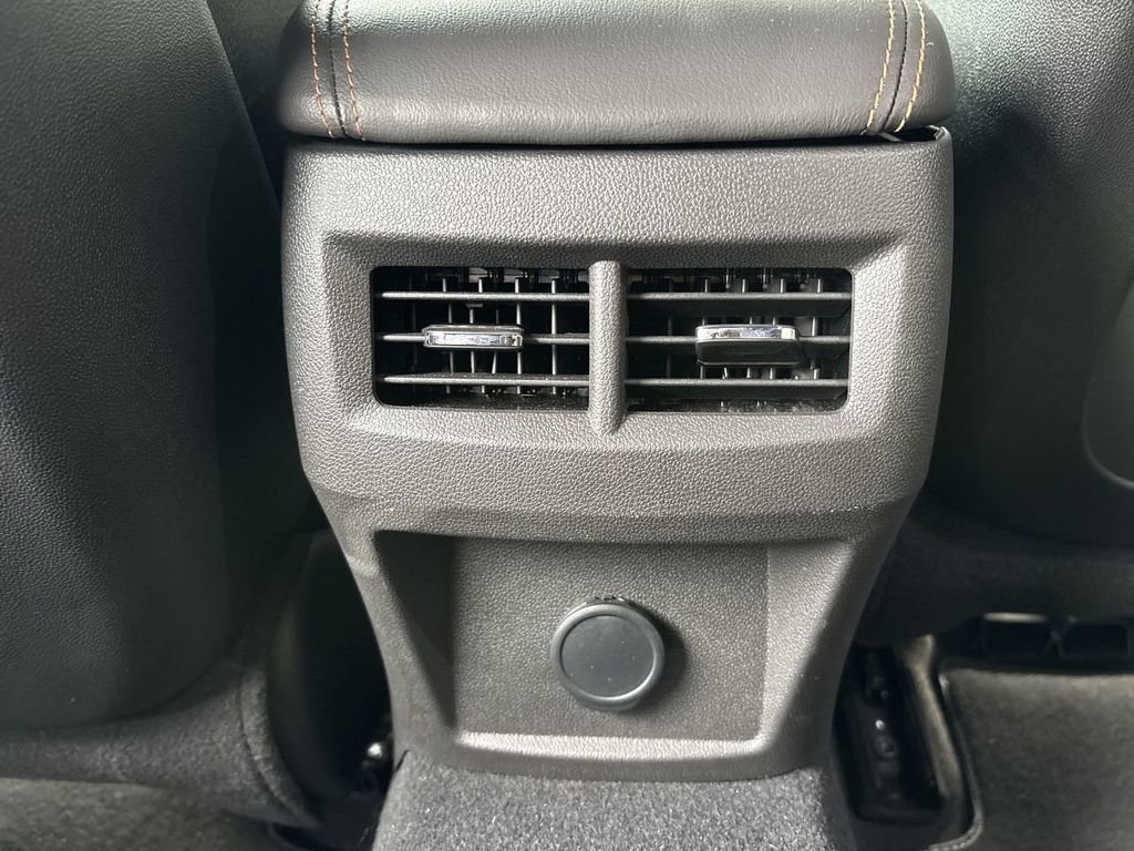 Certified 2025 Cadillac CT4 V image 20