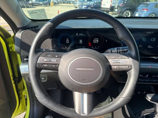 Used 2025 Hyundai Kona SEL image 13