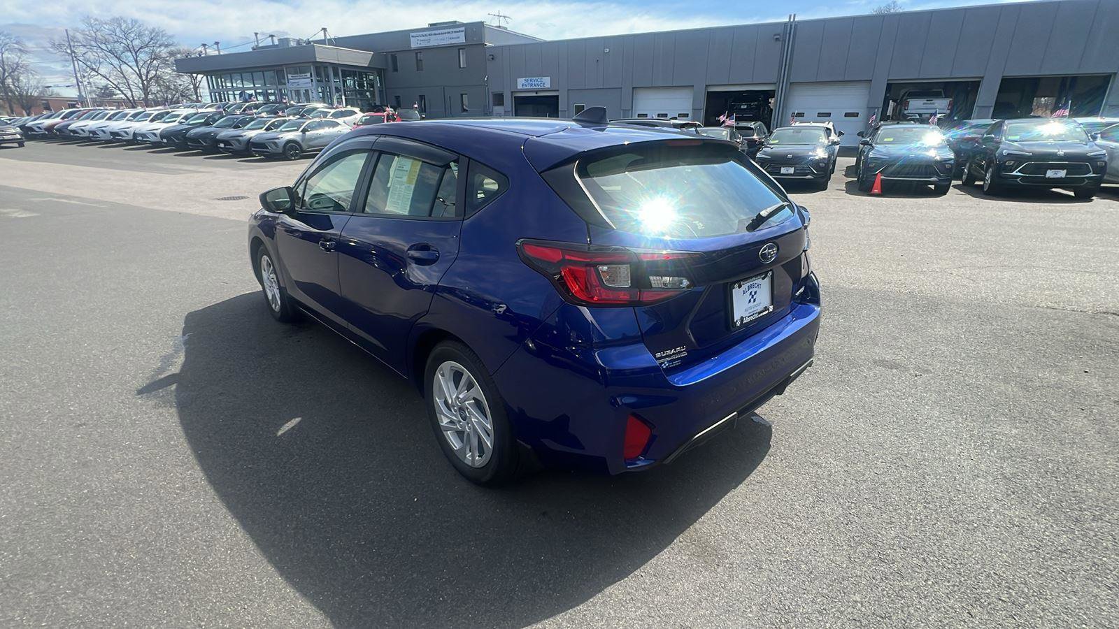 Certified 2025 Subaru Impreza 2.0i image 5