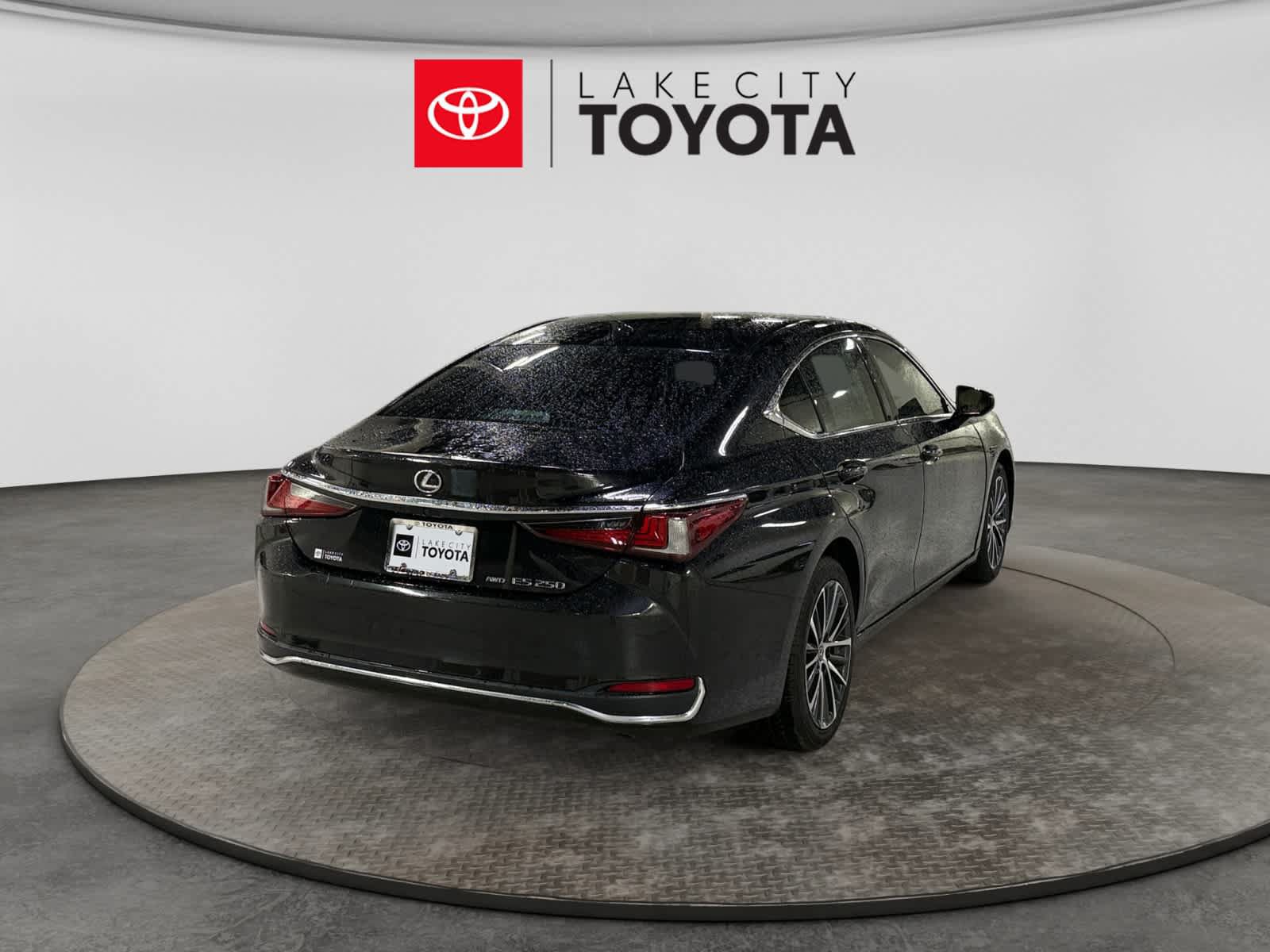 Used 2023 Lexus ES 250 w/ Premium Package AWD/4WD image 9