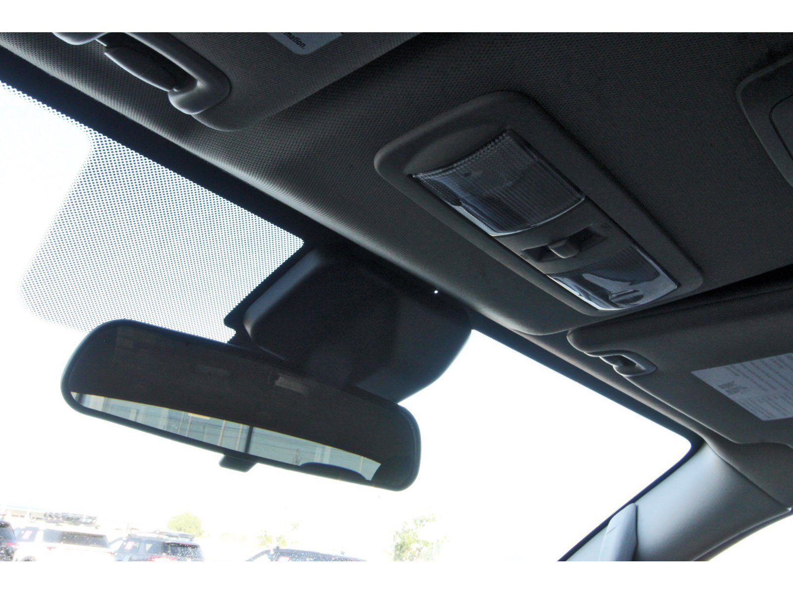 Used 2024 Nissan Frontier SV RWD image 25