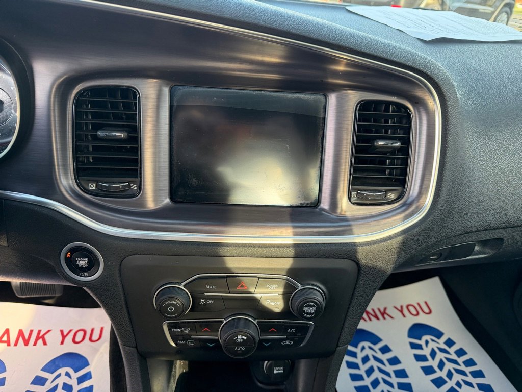 Used 2018 Dodge Charger SXT Plus w/ Blacktop Package image 35