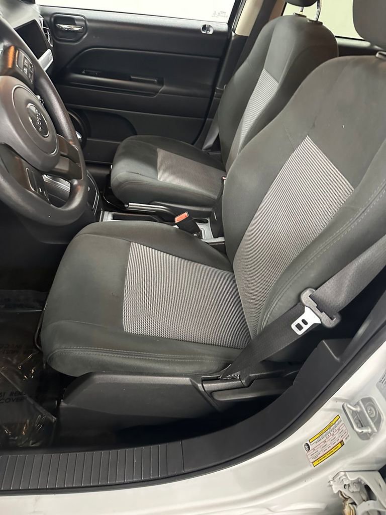 Used 2016 Jeep Compass Sport w/ Power Value Group image 13