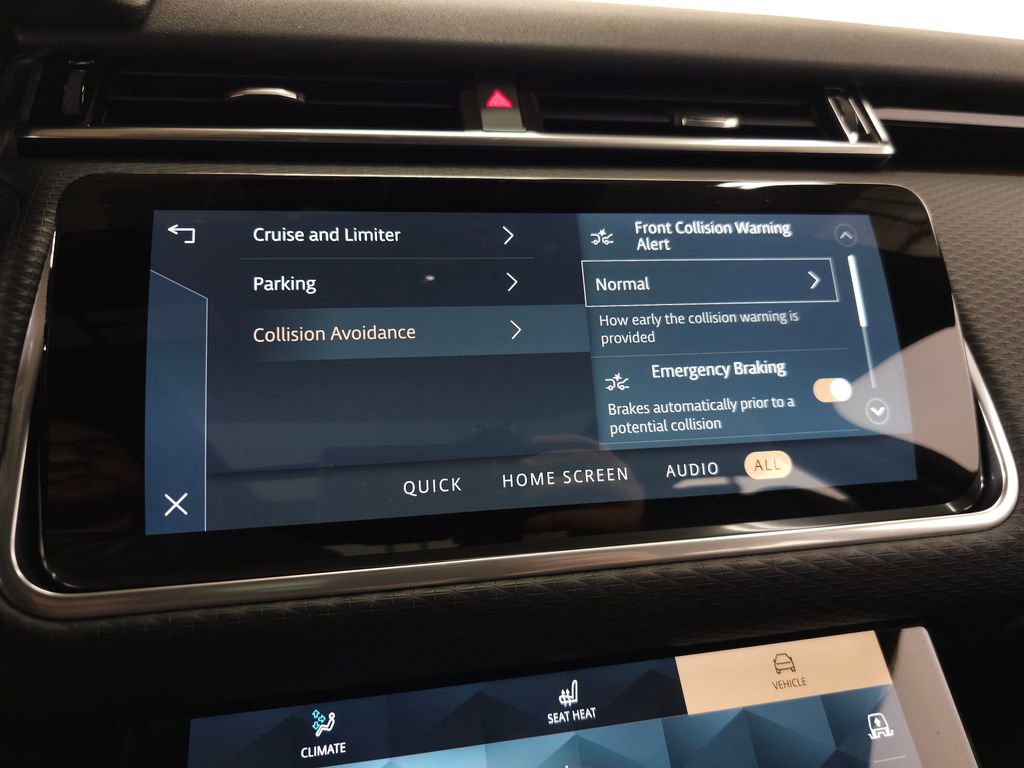 Certified 2021 Land Rover Range Rover Velar R-Dynamic S AWD/4WD image 27