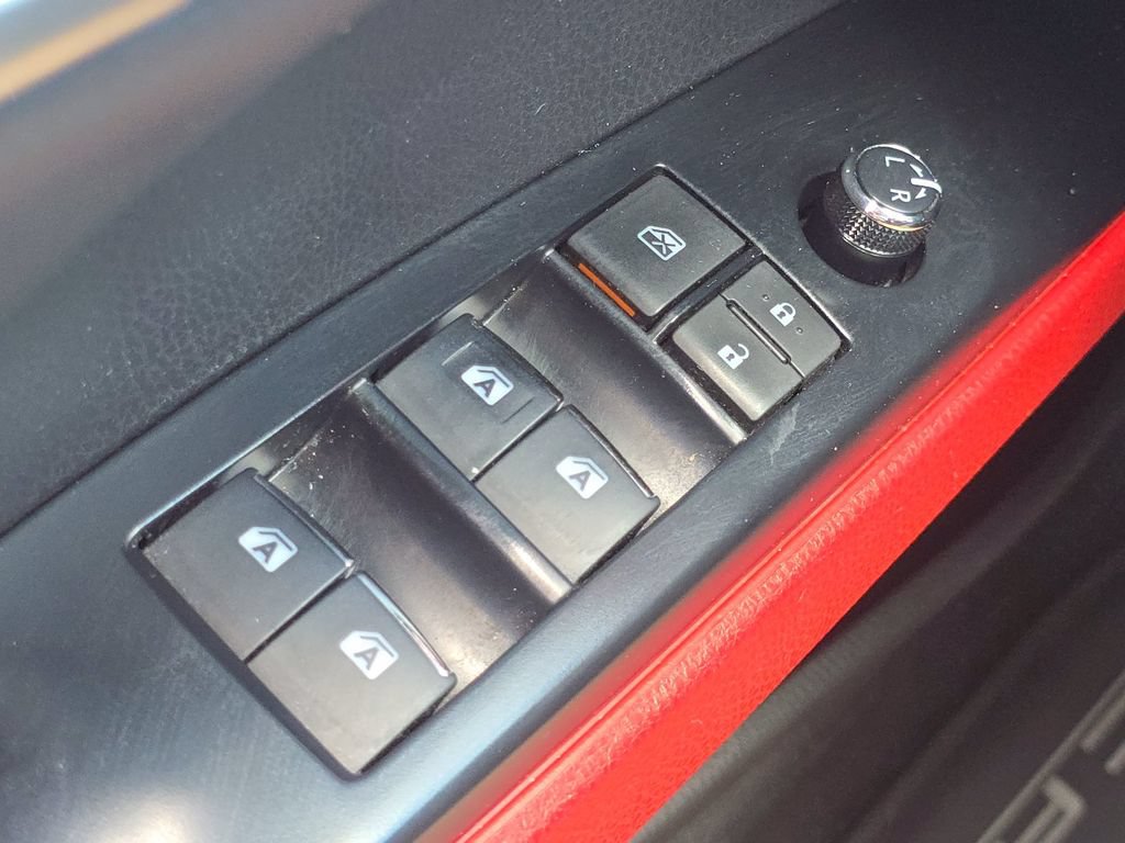 Used 2019 Toyota Camry XSE FWD image 24