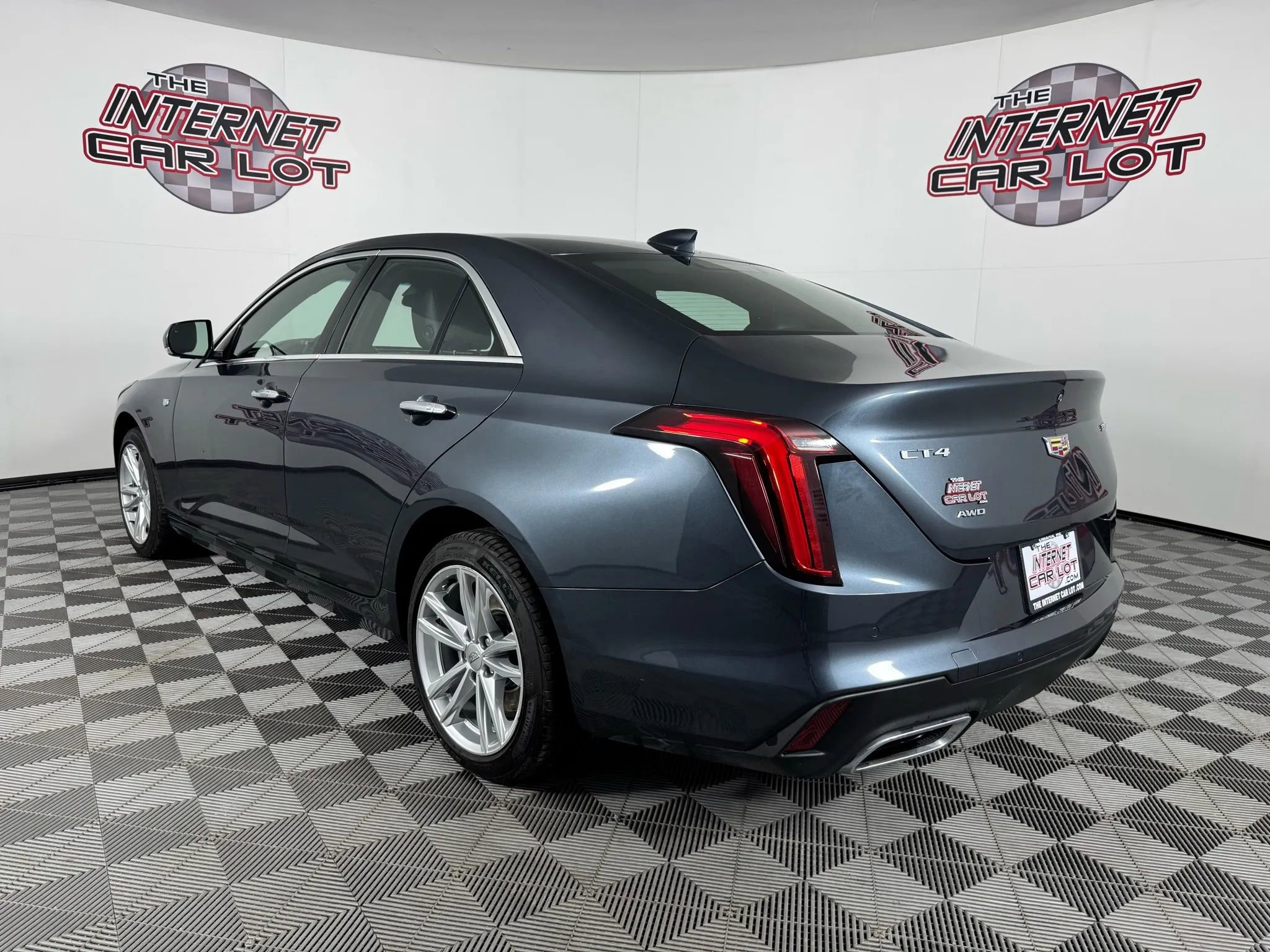 Used 2022 Cadillac CT4 Luxury w/ Sun And Sound Package AWD/4WD image 4