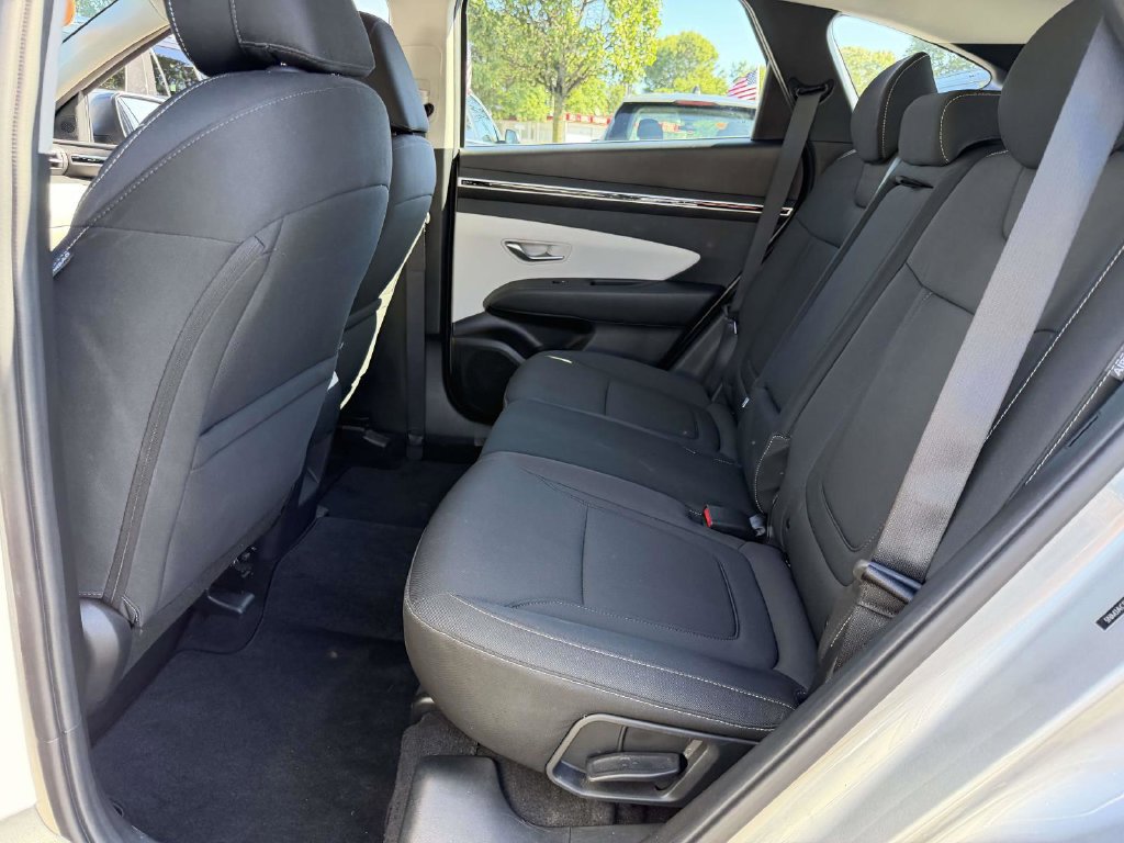 Used 2024 Hyundai Tucson SE AWD/4WD image 18