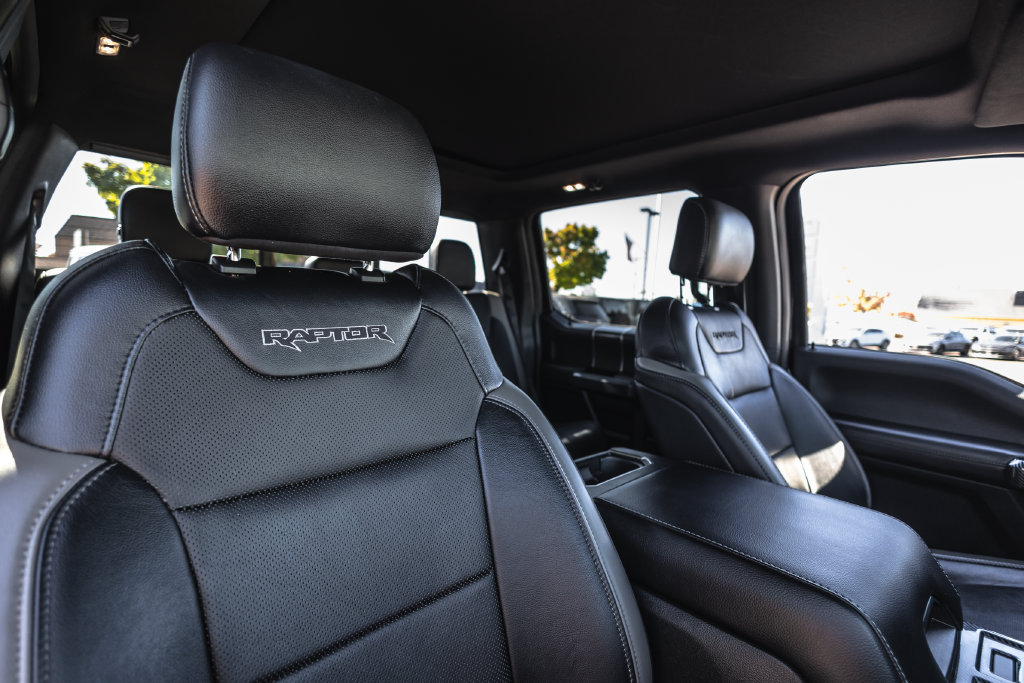 Used 2018 Ford F150 Raptor w/ Equipment Group 802A Luxury AWD/4WD image 26