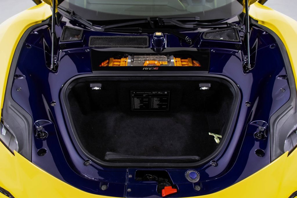 Certified 2022 Ferrari SF90 Stradale AWD/4WD image 13