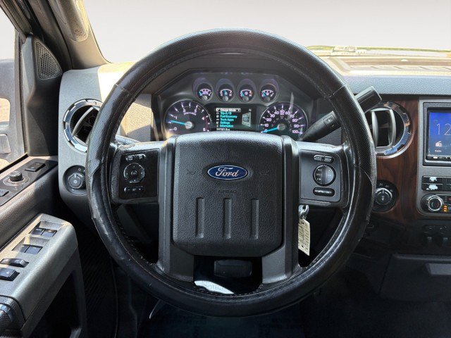 Used 2011 Ford F250 Lariat w/ Lariat Interior Pkg AWD/4WD image 2