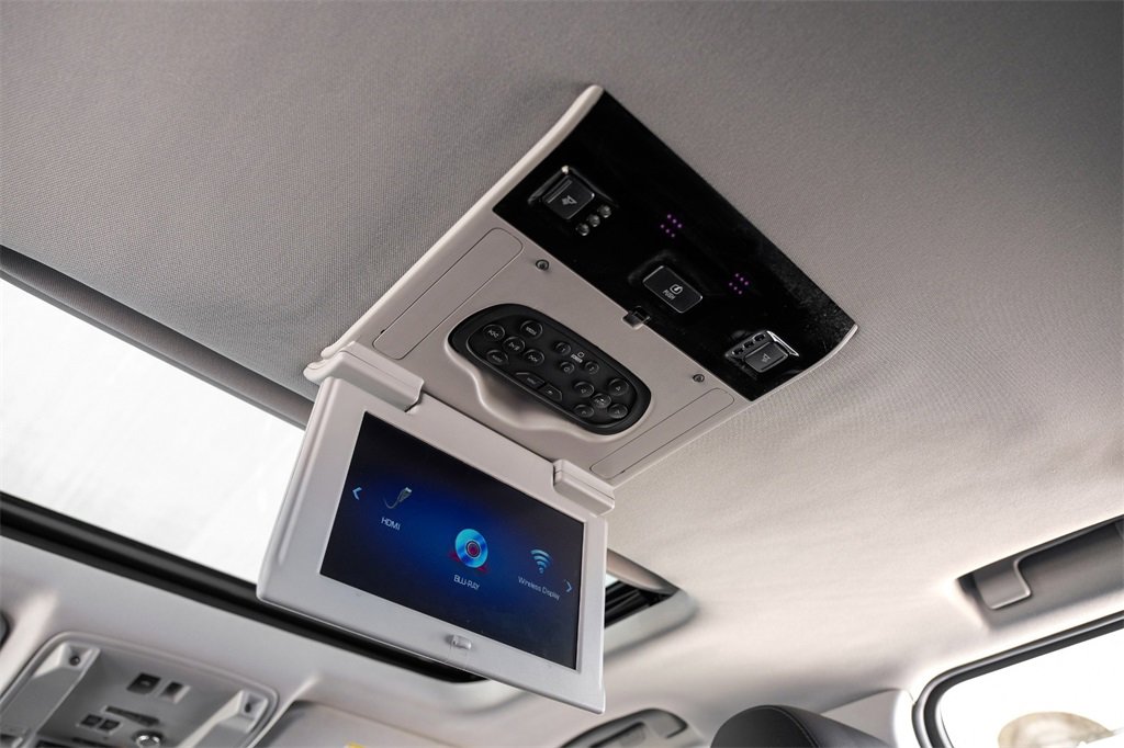 Used 2019 Cadillac Escalade ESV Luxury image 41