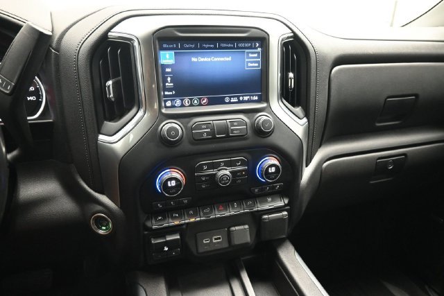 Used 2020 Chevrolet Silverado 1500 LTZ w/ LTZ Premium Package AWD/4WD image 7