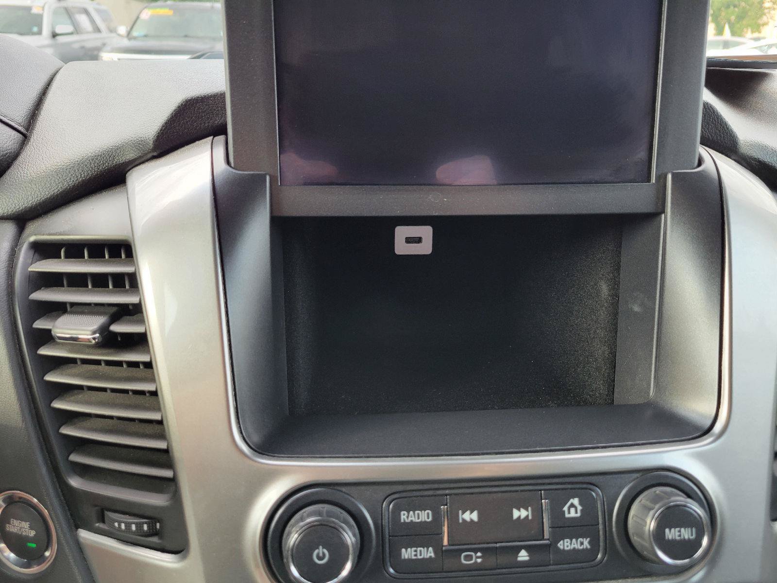 Used 2015 Chevrolet Tahoe LTZ AWD/4WD image 24