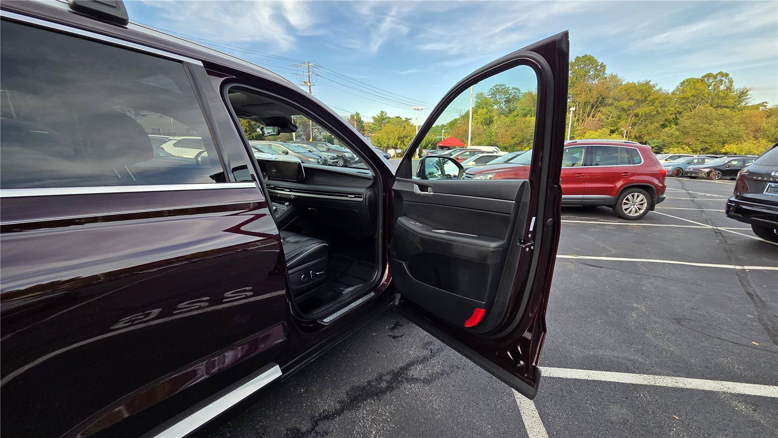 Used 2023 Hyundai Palisade Limited AWD/4WD image 32