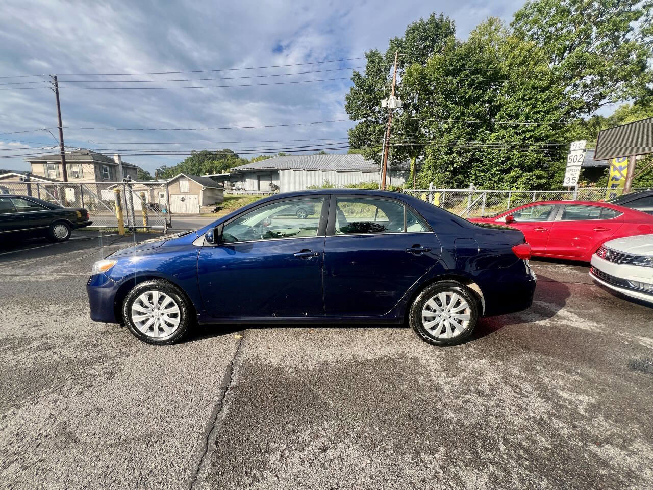 Used 2013 Toyota Corolla LE Special Edition image 3